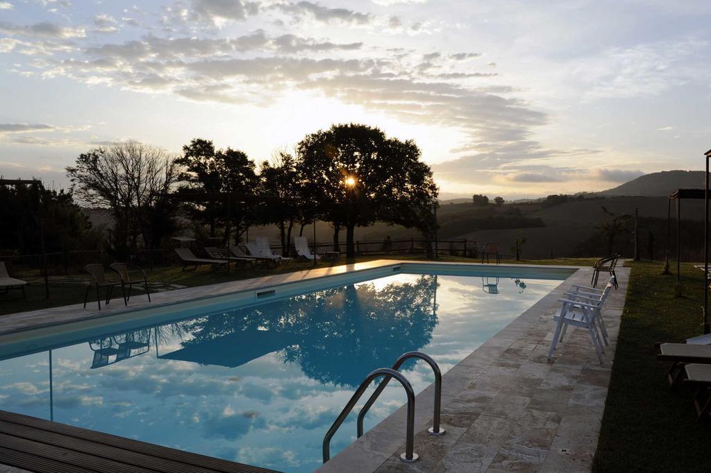 Casale Refoli Guest House กาโซเล เดลซา ภายนอก รูปภาพ